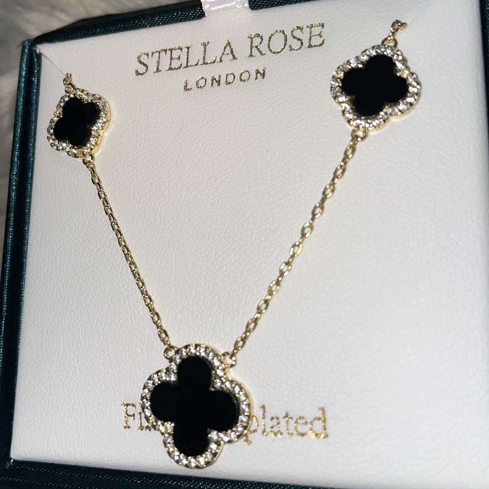 🌹Stella Rose® Beautiful Black 3 Charm Necklace & Covered in Cz🌹